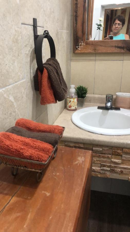 Home Stay Maria Hidalgo del Parral Eksteriør bilde