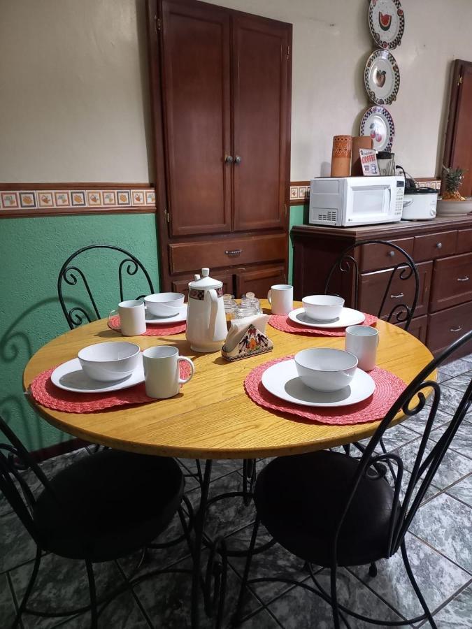 Home Stay Maria Hidalgo del Parral Eksteriør bilde